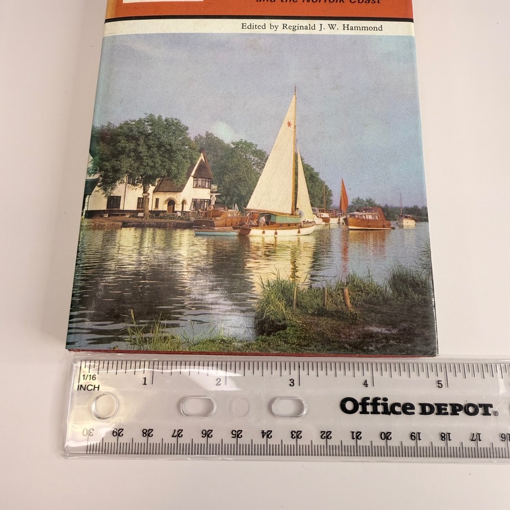 The‎ Broads Ward Lock Red Guide 5th Ed. 1968 Hardcover Pullout Map Dust Jacket - Picture 13 of 16